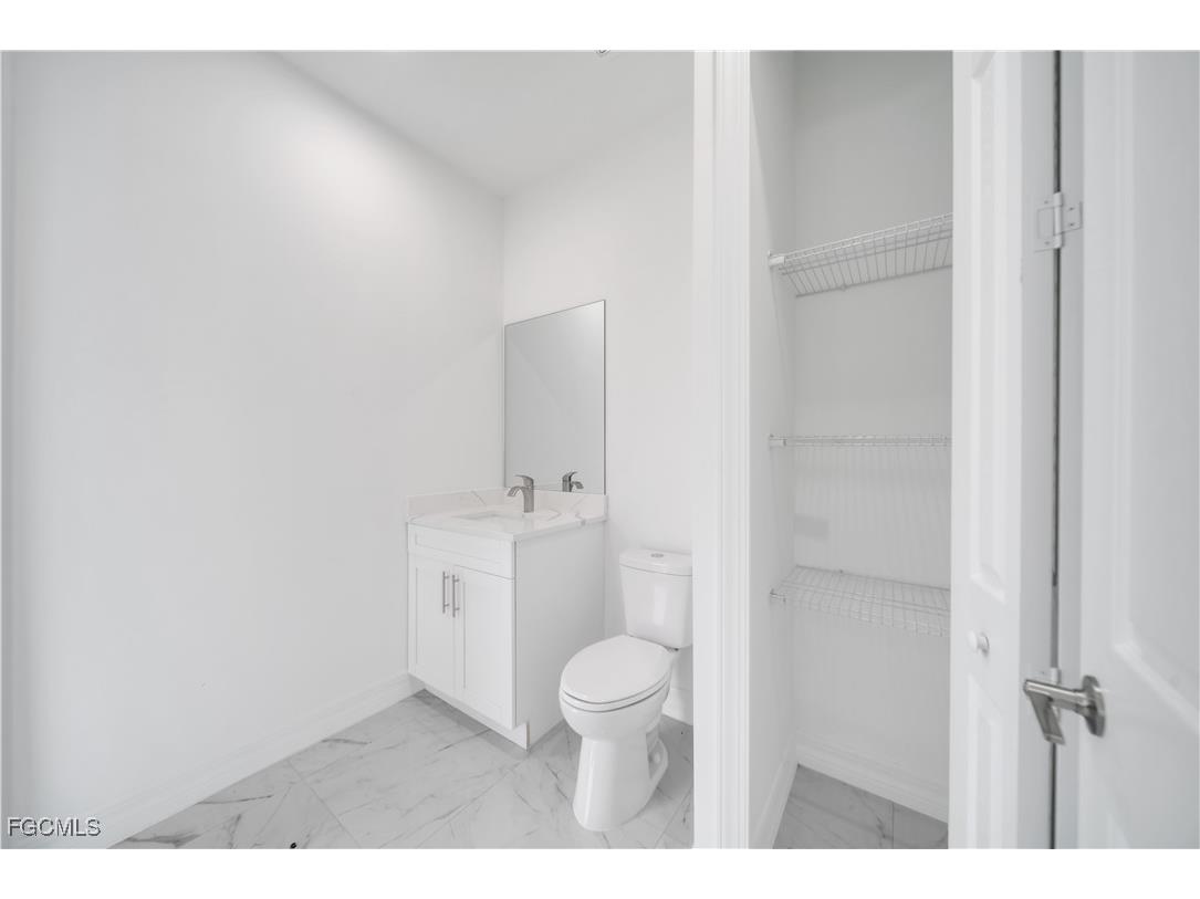 6 SW 37th Avenue Cape Coral FL 33991 2025000215 image25