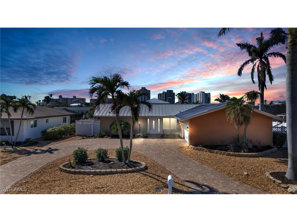 6 Sunview Boulevard Fort Myers Beach FL 33931 224096102 image1