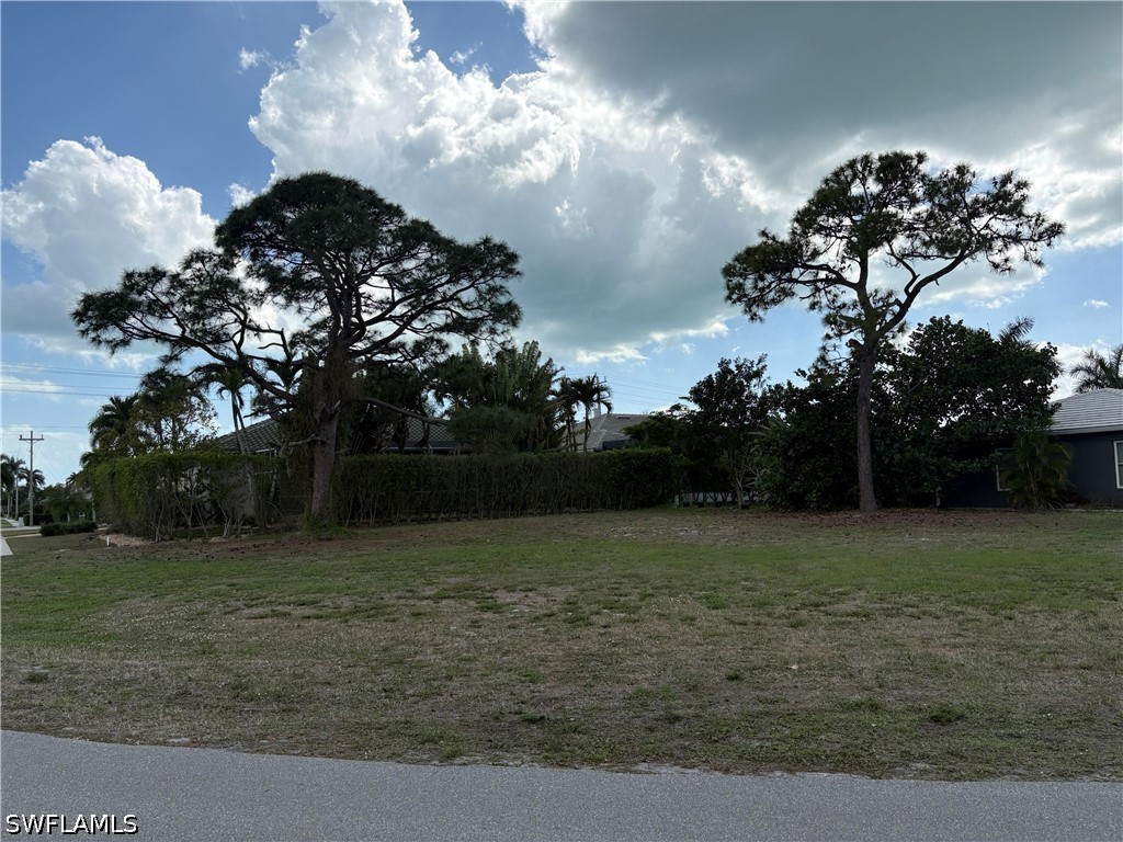 6 Tahiti Road Marco Island FL 34145 226013551 image1