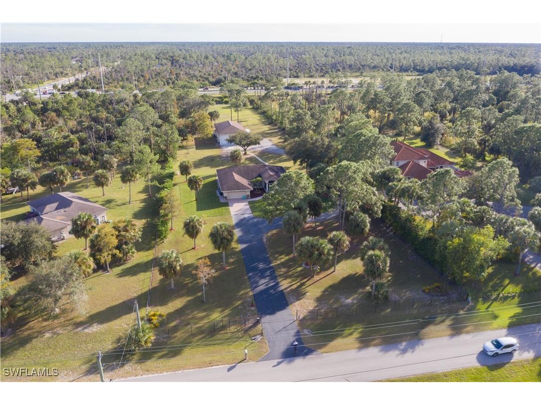 60 25th Avenue NW Naples FL 34120 225079326 image2