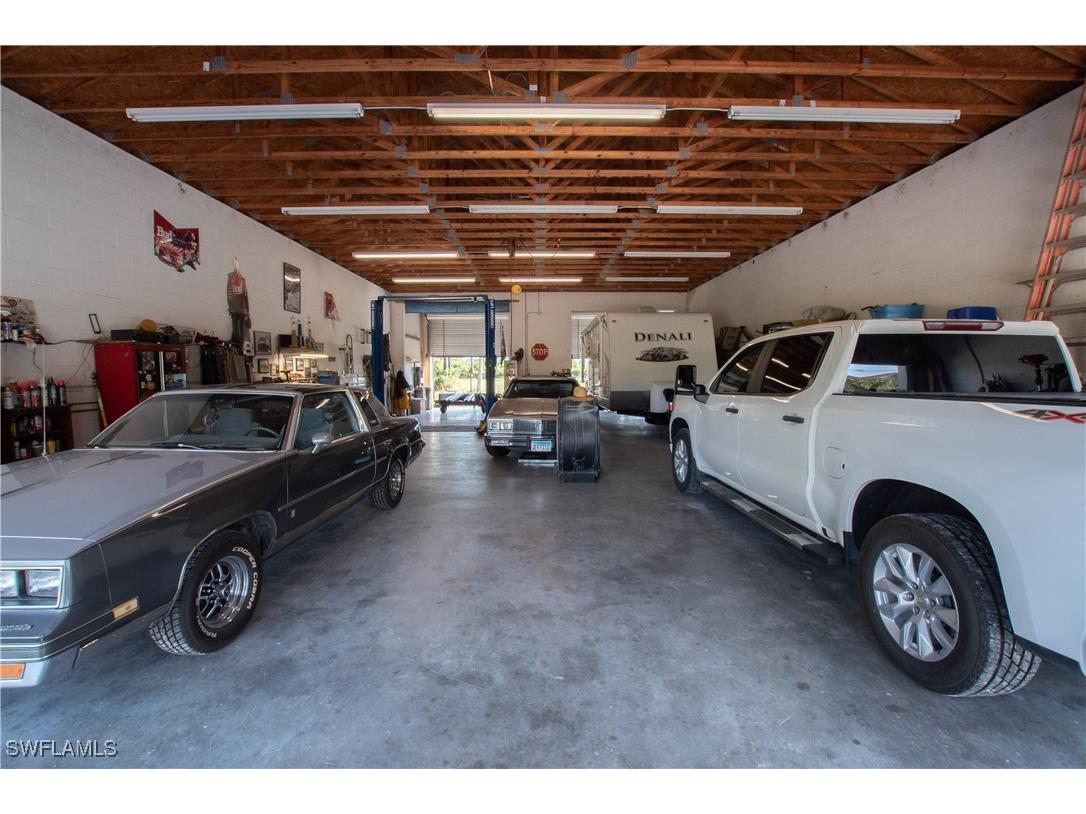 60 25th Avenue NW Naples FL 34120 225079326 image33