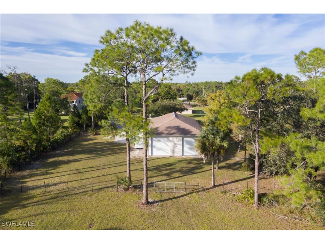 60 25th Avenue NW Naples FL 34120 225079326 image42