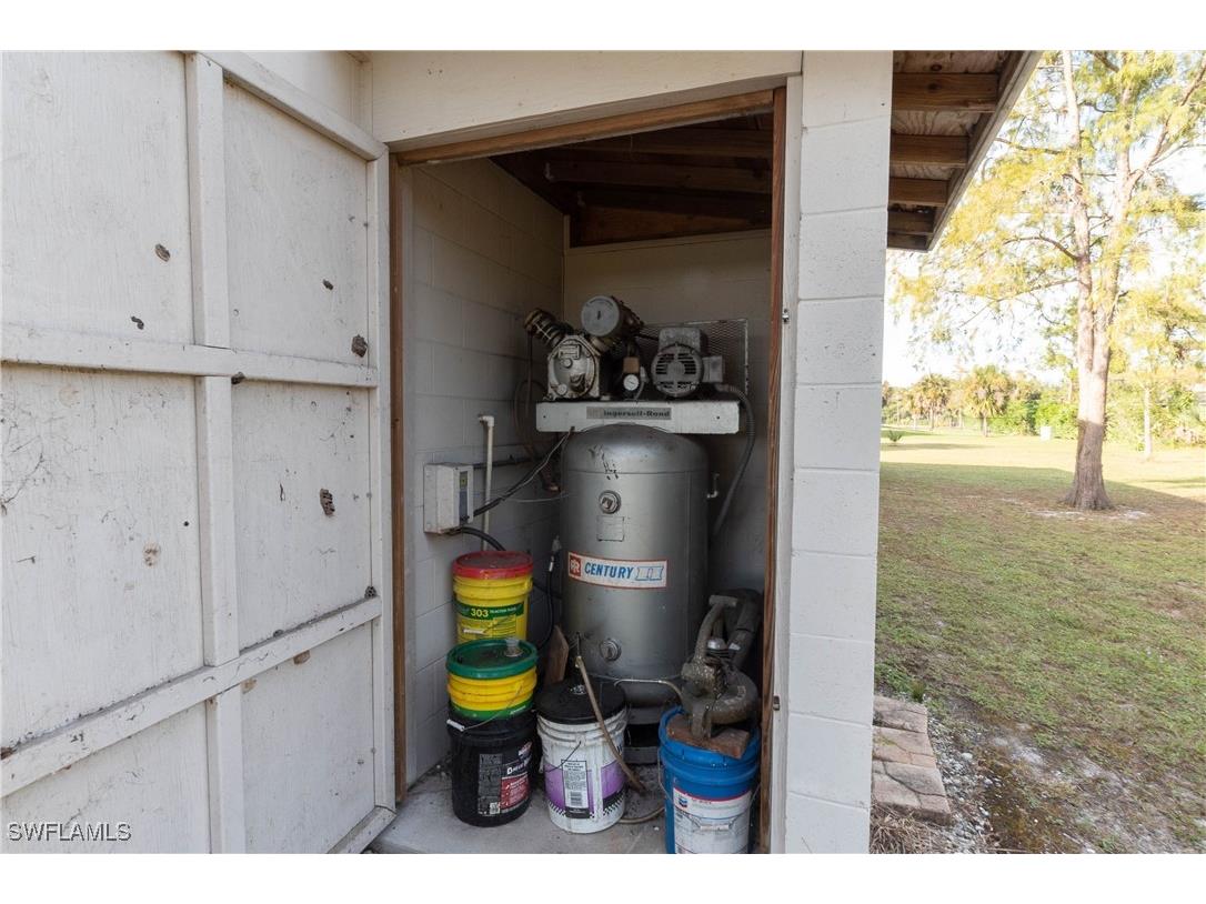 60 25th Avenue NW Naples FL 34120 225079326 image47