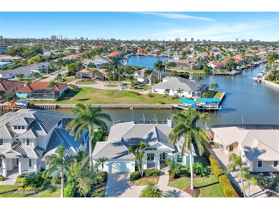 60 Anchor Court Marco Island FL 34145 226003402 image1