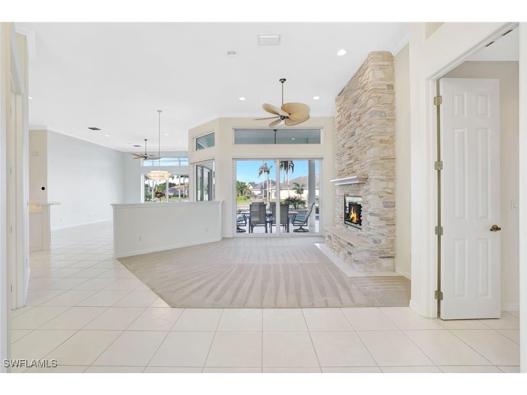 60 Anchor Court Marco Island FL 34145 226003402 image16