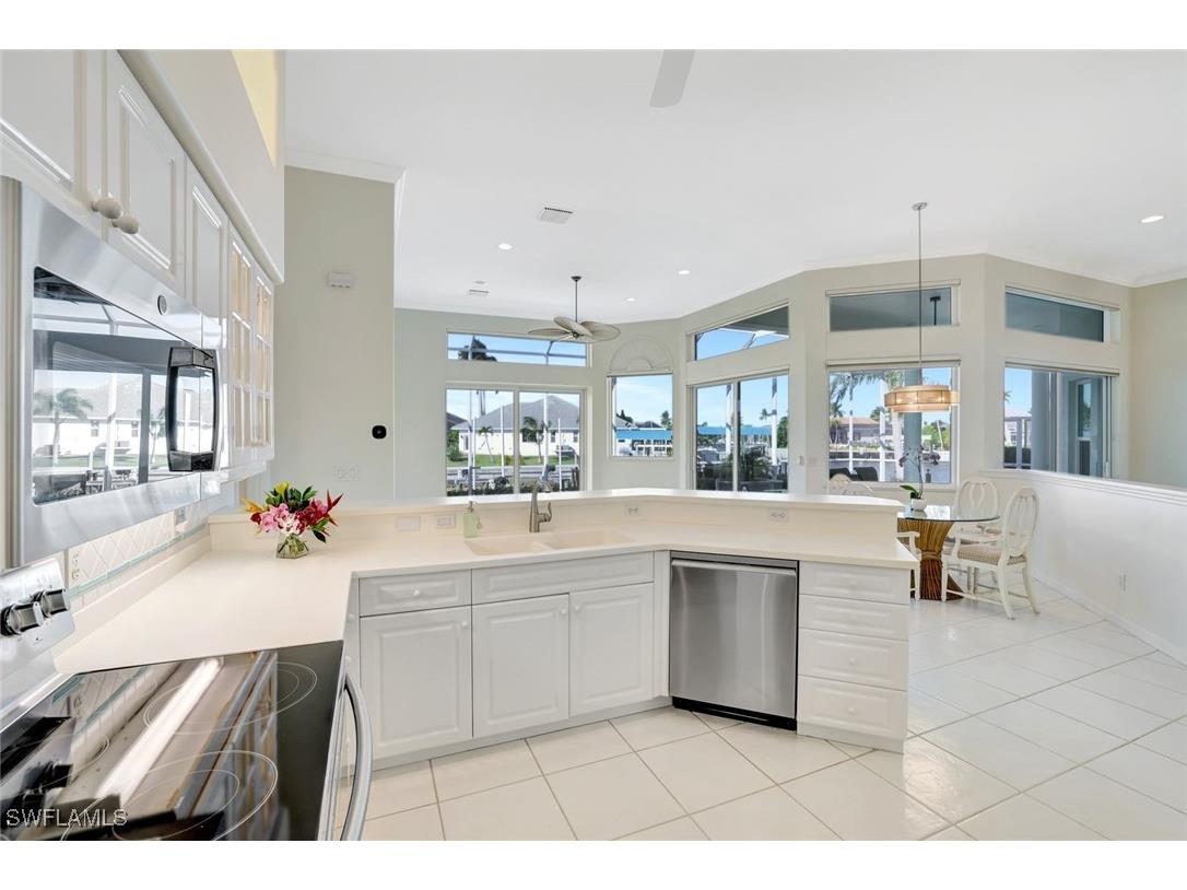 60 Anchor Court Marco Island FL 34145 226003402 image3