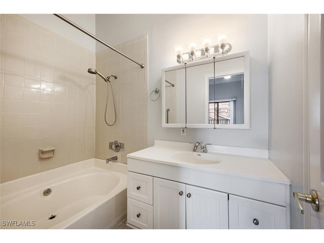 60 Emerald Woods Drive #B 5 Naples FL 34108 225083532 image19