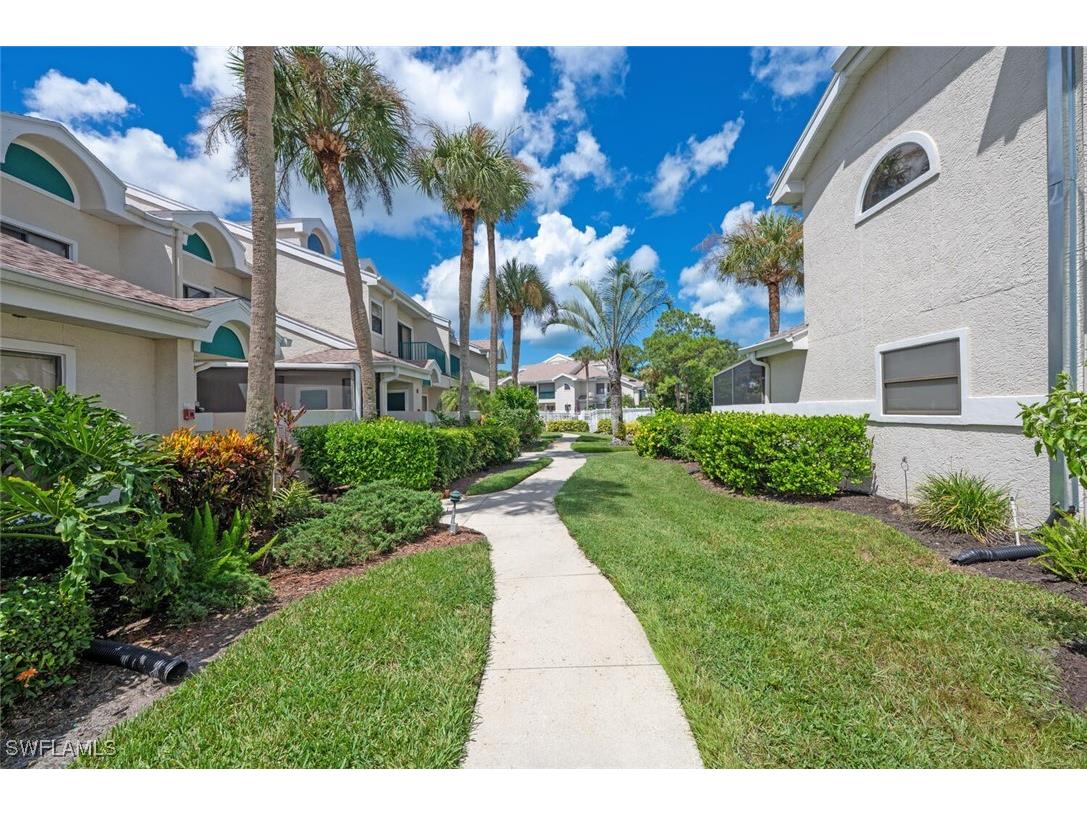 60 Emerald Woods Drive #B 5 Naples FL 34108 225083532 image25