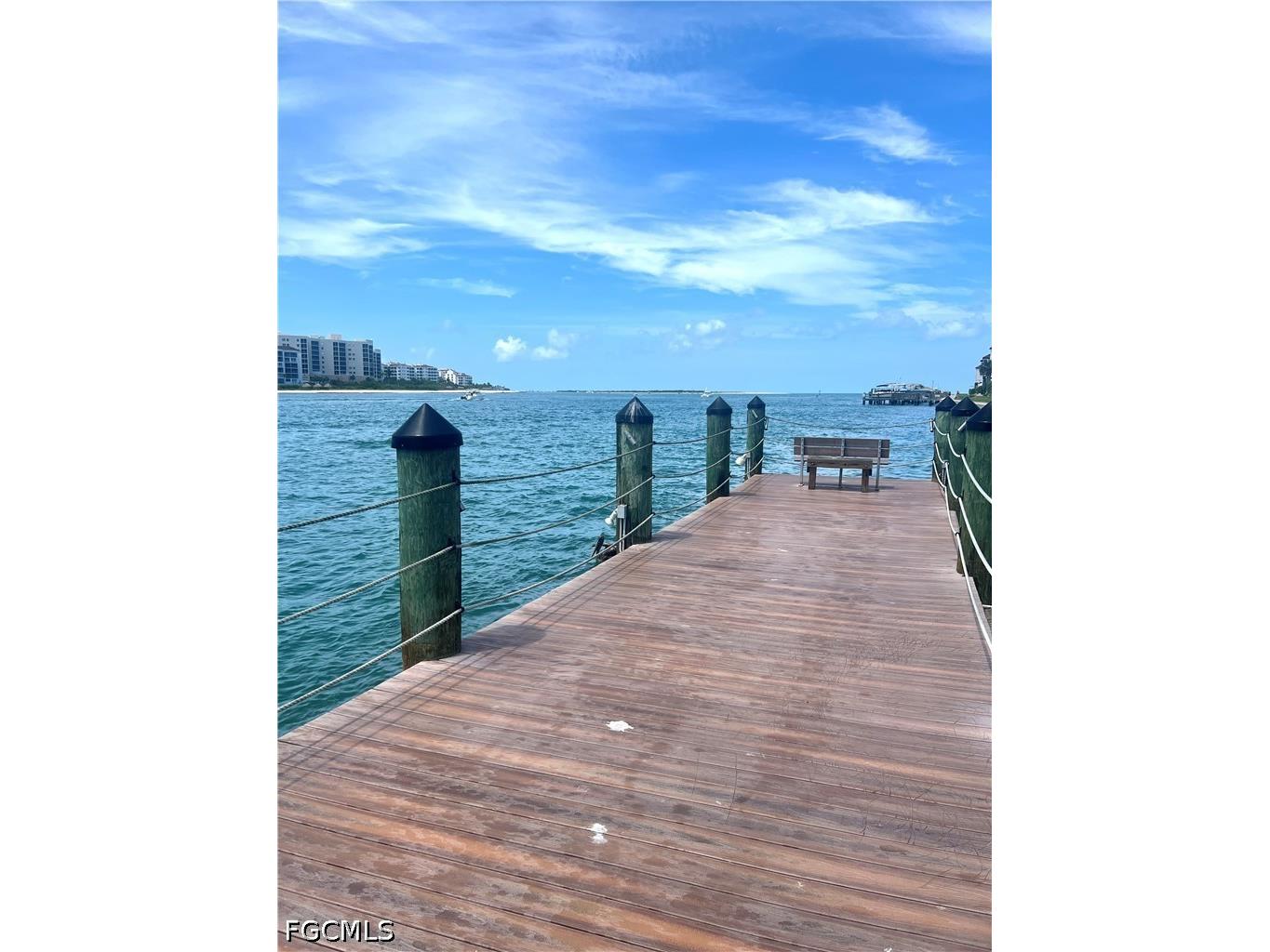 60 Pelican Street W #202 Naples FL 34113 2026021450 image19