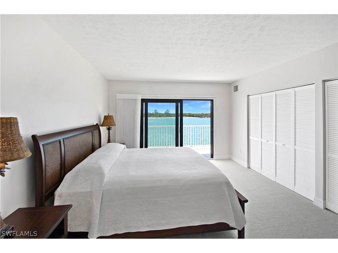 60 Pelican Street W #206 Naples FL 34113 226011183 image10