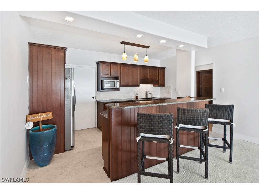 60 Pelican Street W #206 Naples FL 34113 226011183 image17