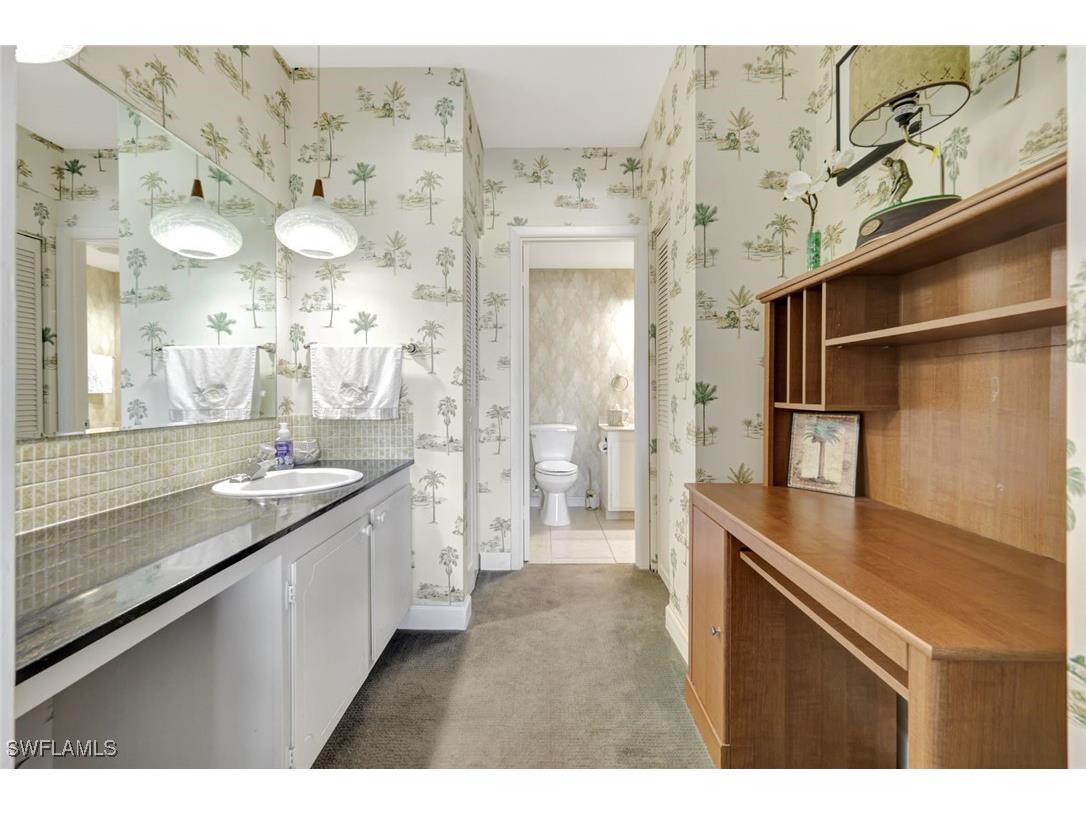 60 Pelican Street W #401 Naples FL 34113 225084408 image22