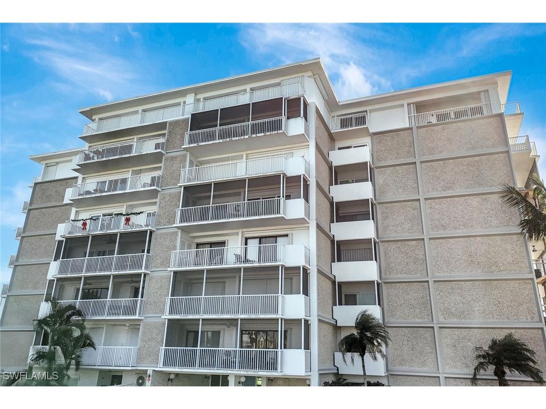 60 Pelican Street W #401 Naples FL 34113 225084408 image27