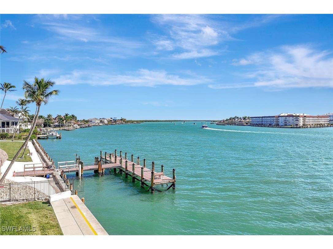 60 Pelican Street W #401 Naples FL 34113 225084408 image29