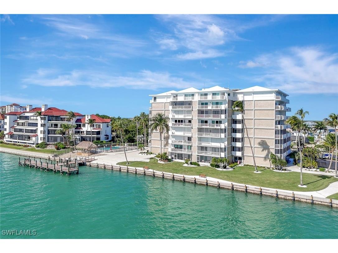 60 Pelican Street W #401 Naples FL 34113 225084408 image30