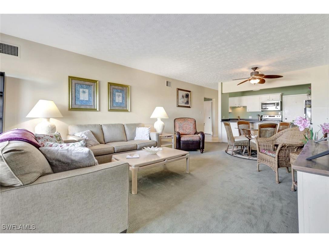 60 Pelican Street W #401 Naples FL 34113 225084408 image7