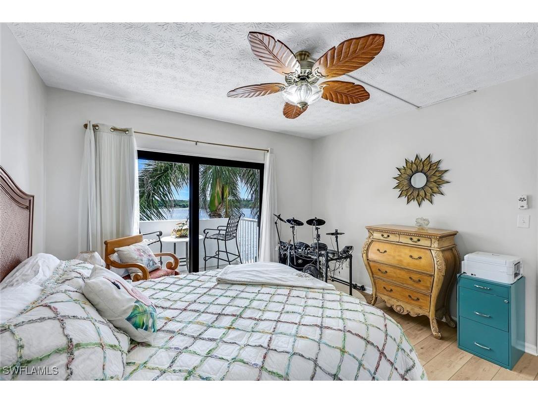 60 Pelican Street W #407 Naples FL 34113 225075464 image15