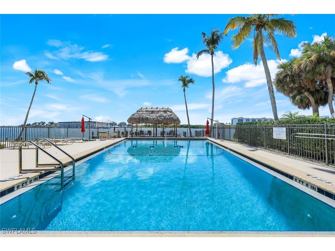 60 Pelican Street W #407 Naples FL 34113 225075464 image22