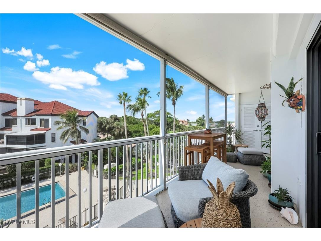 60 Pelican Street W #407 Naples FL 34113 225075464 image25