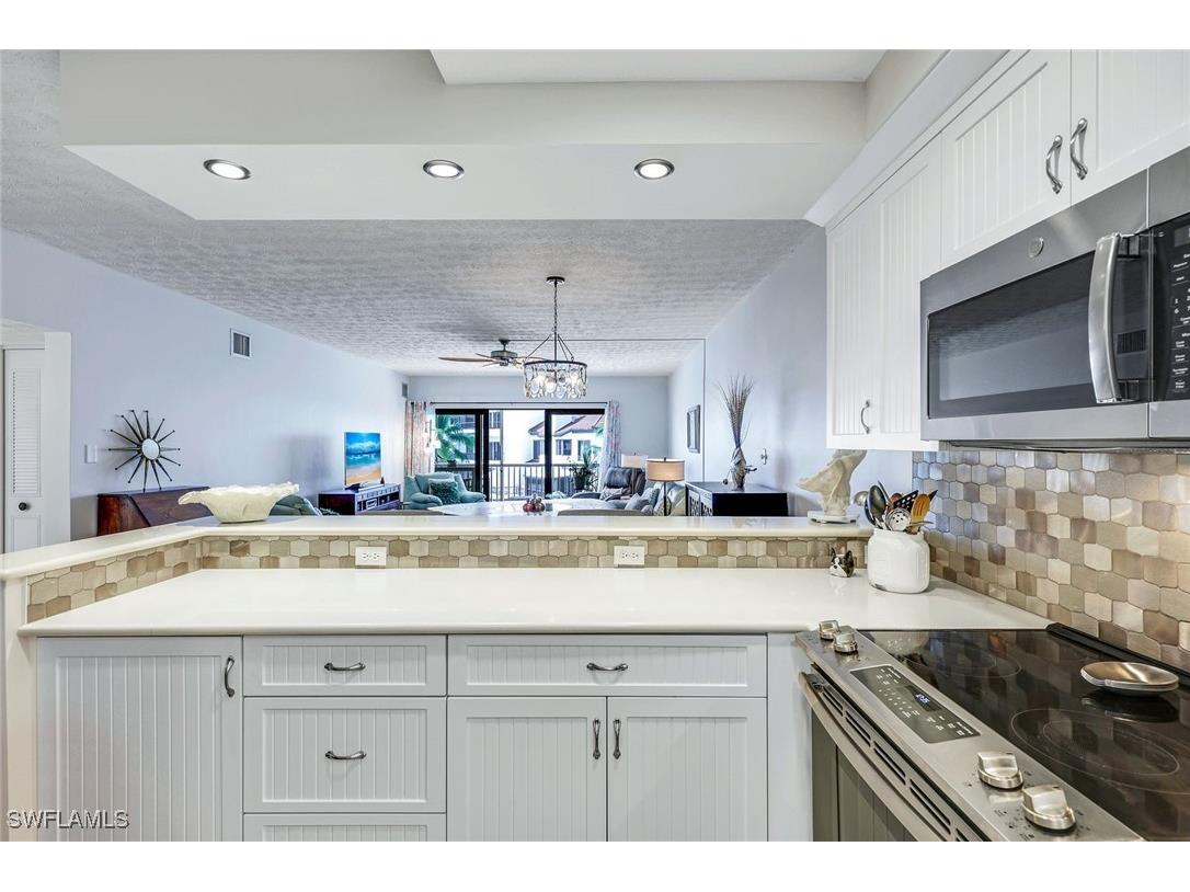 60 Pelican Street W #407 Naples FL 34113 225075464 image9
