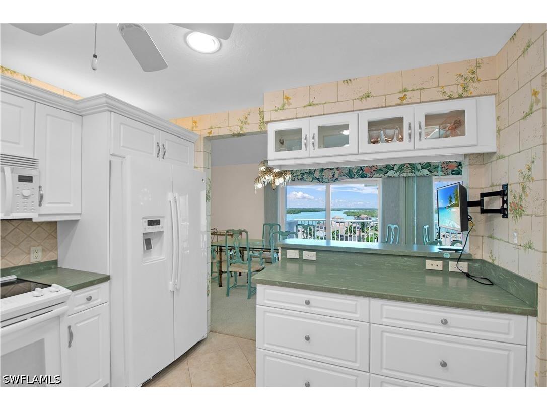 60 Pelican Street W #804 Naples FL 34113 226019304 image10