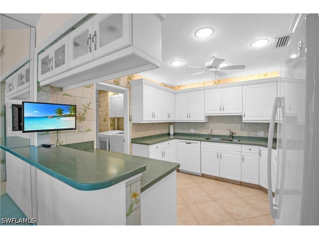 60 Pelican Street W #804 Naples FL 34113 226019304 image11