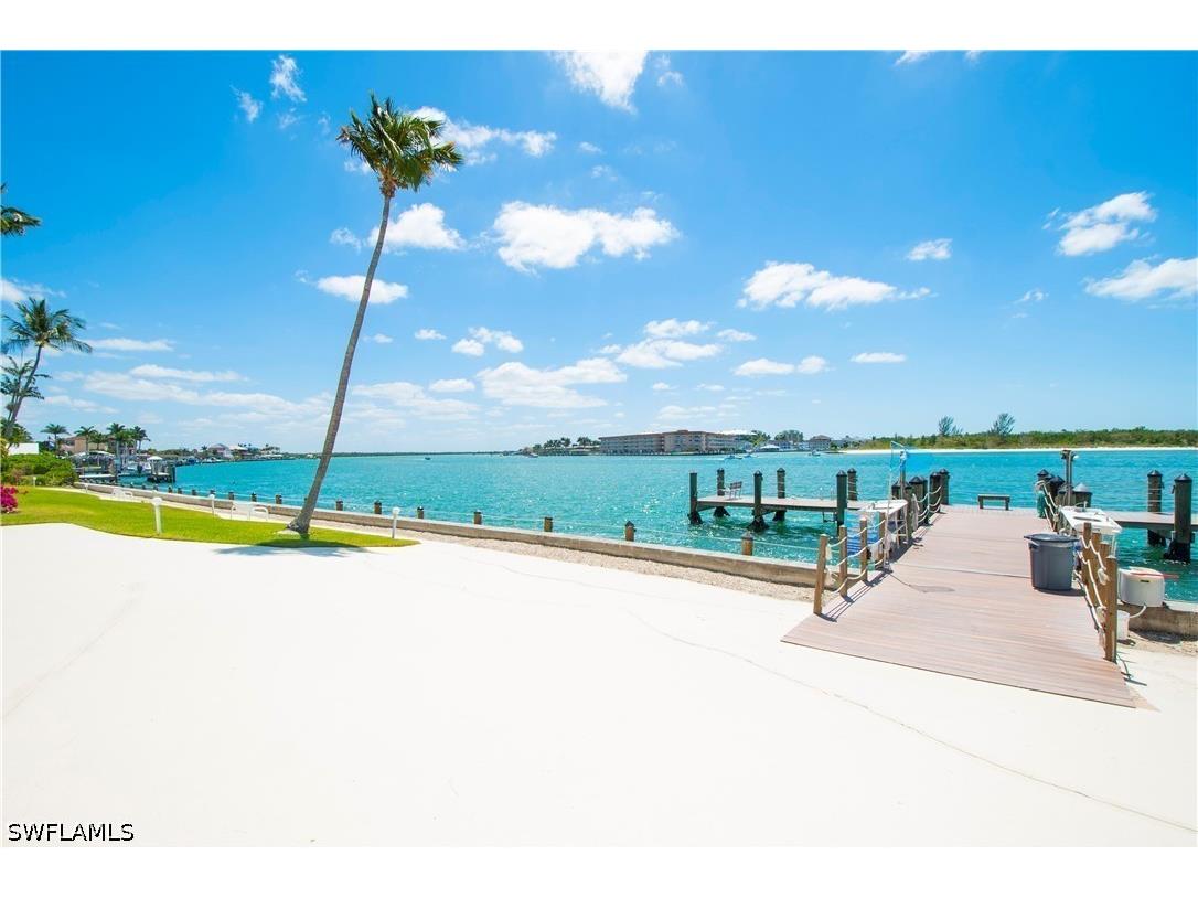 60 Pelican Street W #804 Naples FL 34113 226019304 image37