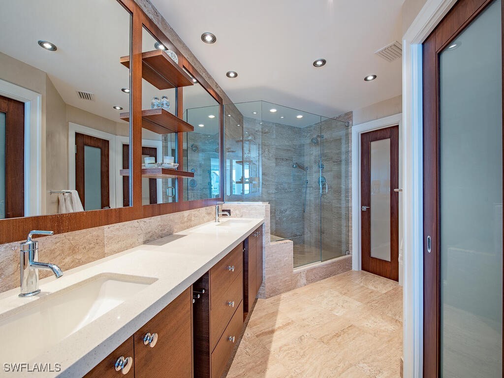 60 Seagate Drive #1001 Naples FL 34103 226005540 image16