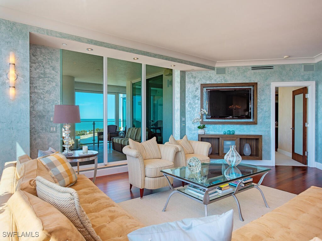 60 Seagate Drive #1001 Naples FL 34103 226005540 image3