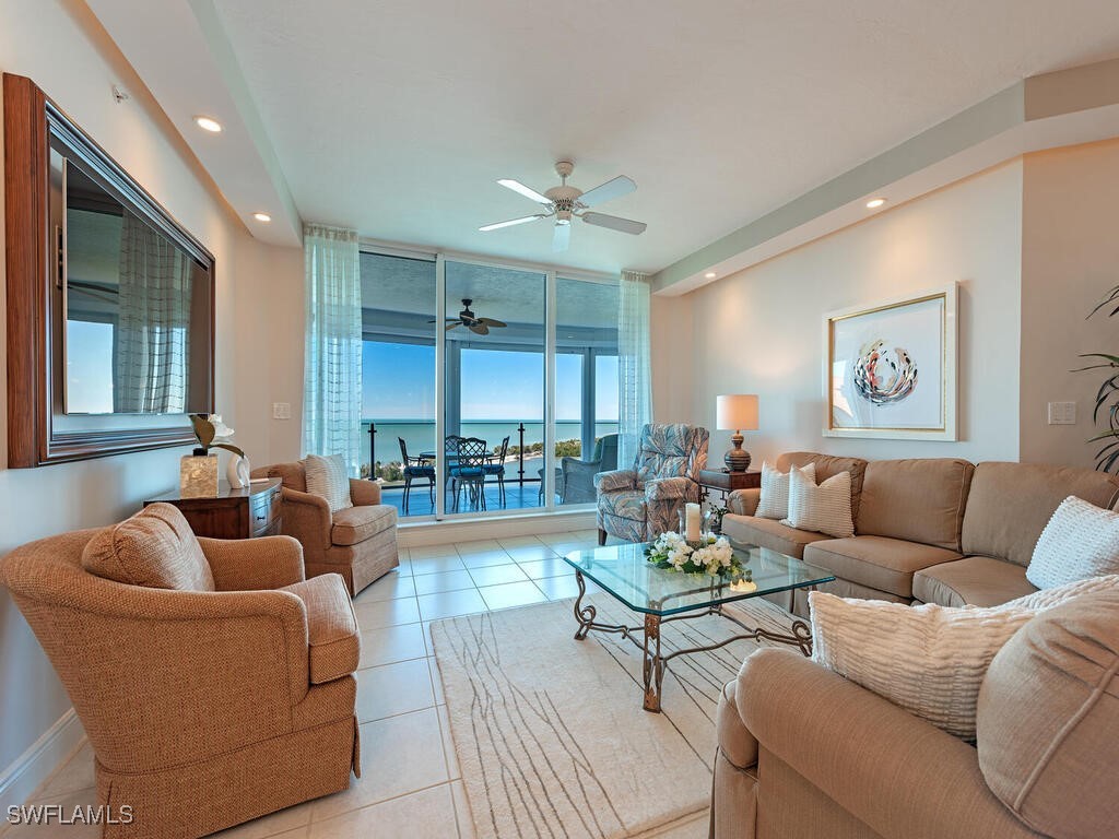 60 Seagate Drive #1205 Naples FL 34103 226004594 image1