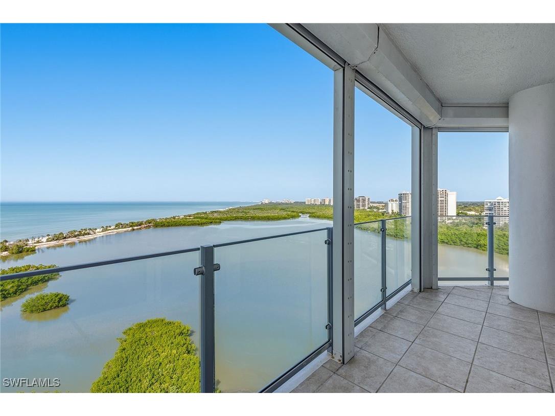 60 Seagate Drive #1606 Naples FL 34103 225082887 image2