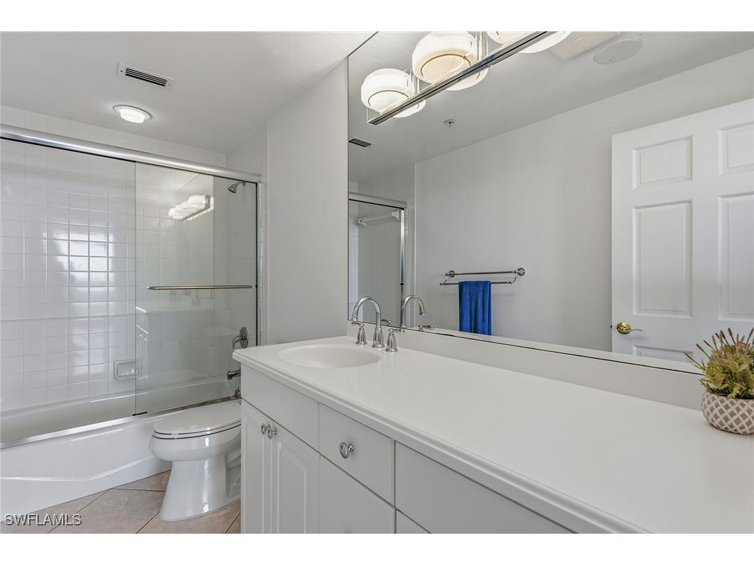 60 Seagate Drive #1606 Naples FL 34103 225082887 image28