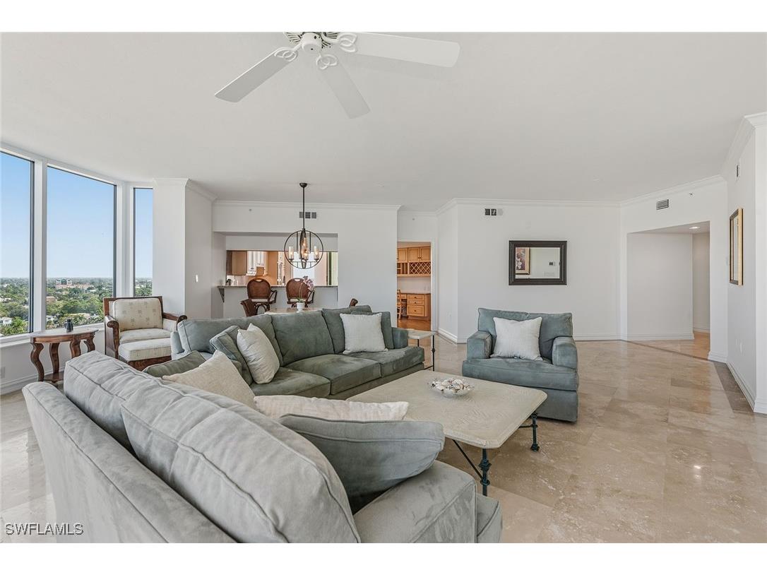 60 Seagate Drive #1606 Naples FL 34103 225082887 image4