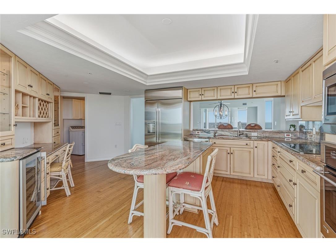 60 Seagate Drive #1606 Naples FL 34103 225082887 image7