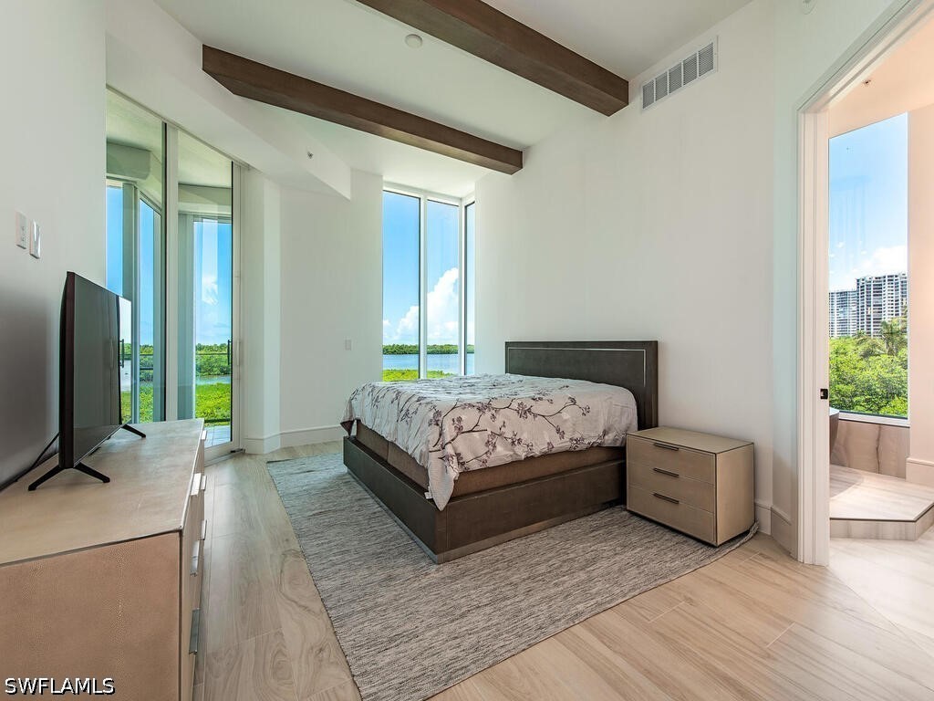60 Seagate Drive #305 Naples FL 34103 226023498 image11