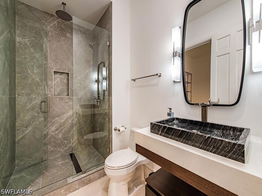 60 Seagate Drive #305 Naples FL 34103 226023503 image21