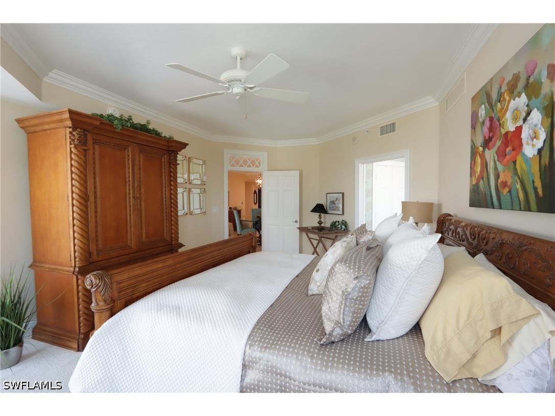 60 Seagate Drive #402 Naples FL 34103 226015549 image12