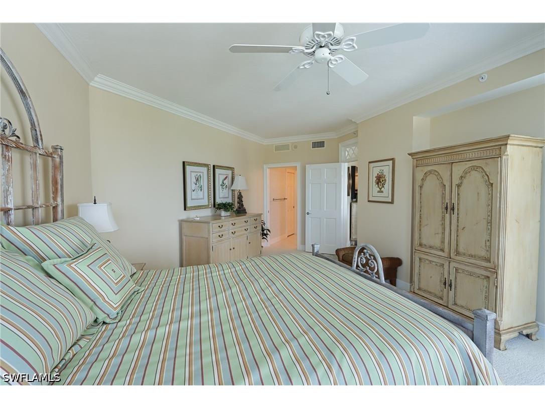 60 Seagate Drive #402 Naples FL 34103 226015549 image18