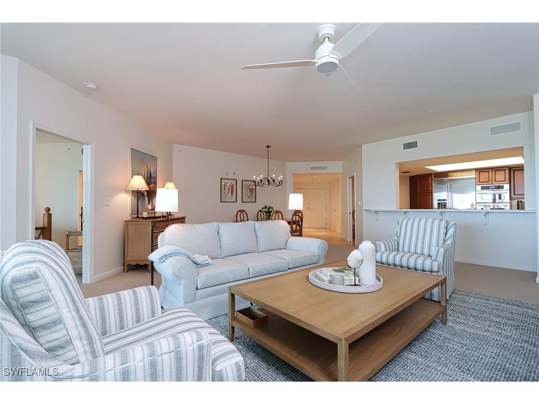 60 Seagate Drive #704 Naples FL 34103 225045328 image5