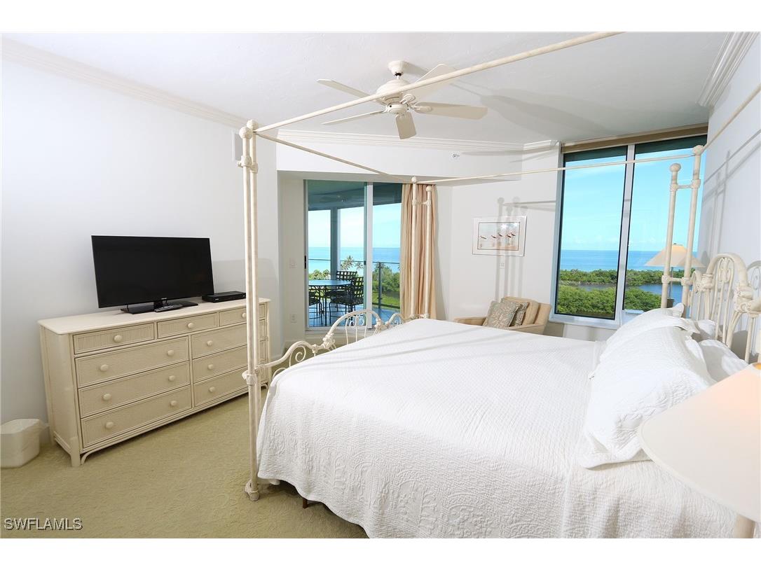 60 Seagate Drive #805 Naples FL 34103 225039368 image16