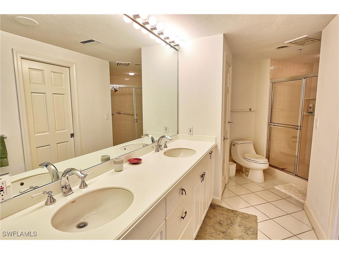 60 Seagate Drive #805 Naples FL 34103 225039368 image17