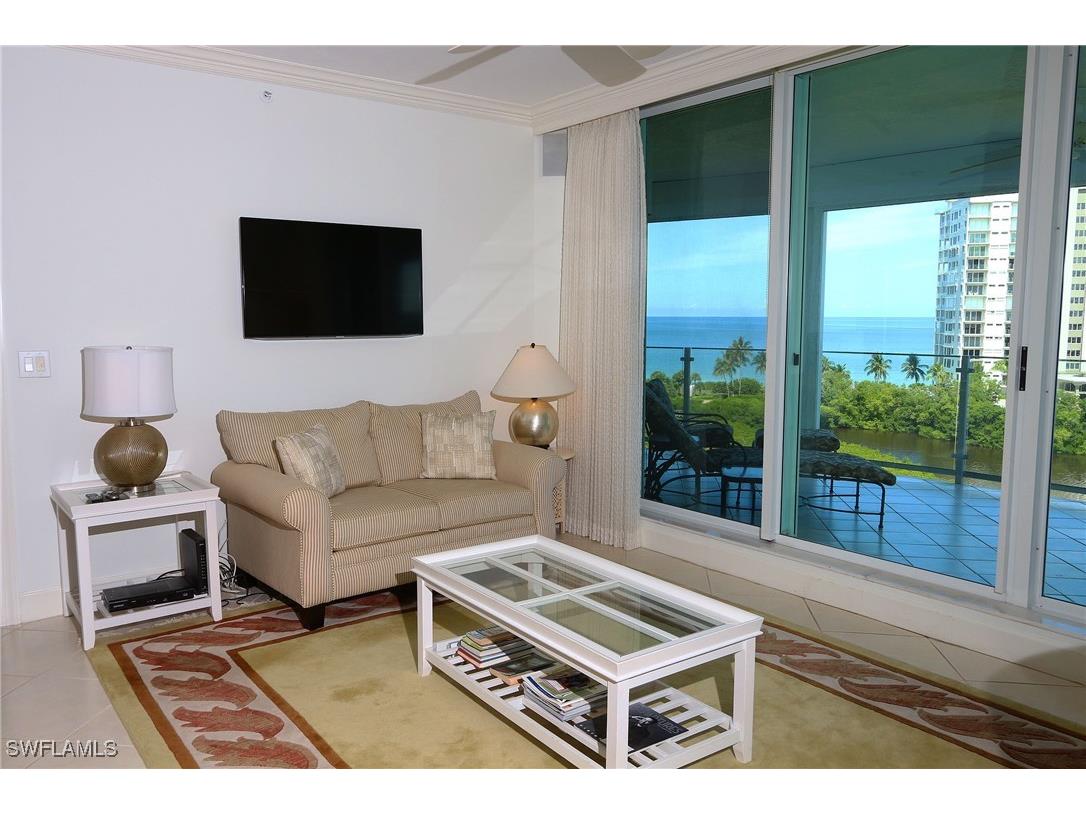 60 Seagate Drive #805 Naples FL 34103 225039368 image9