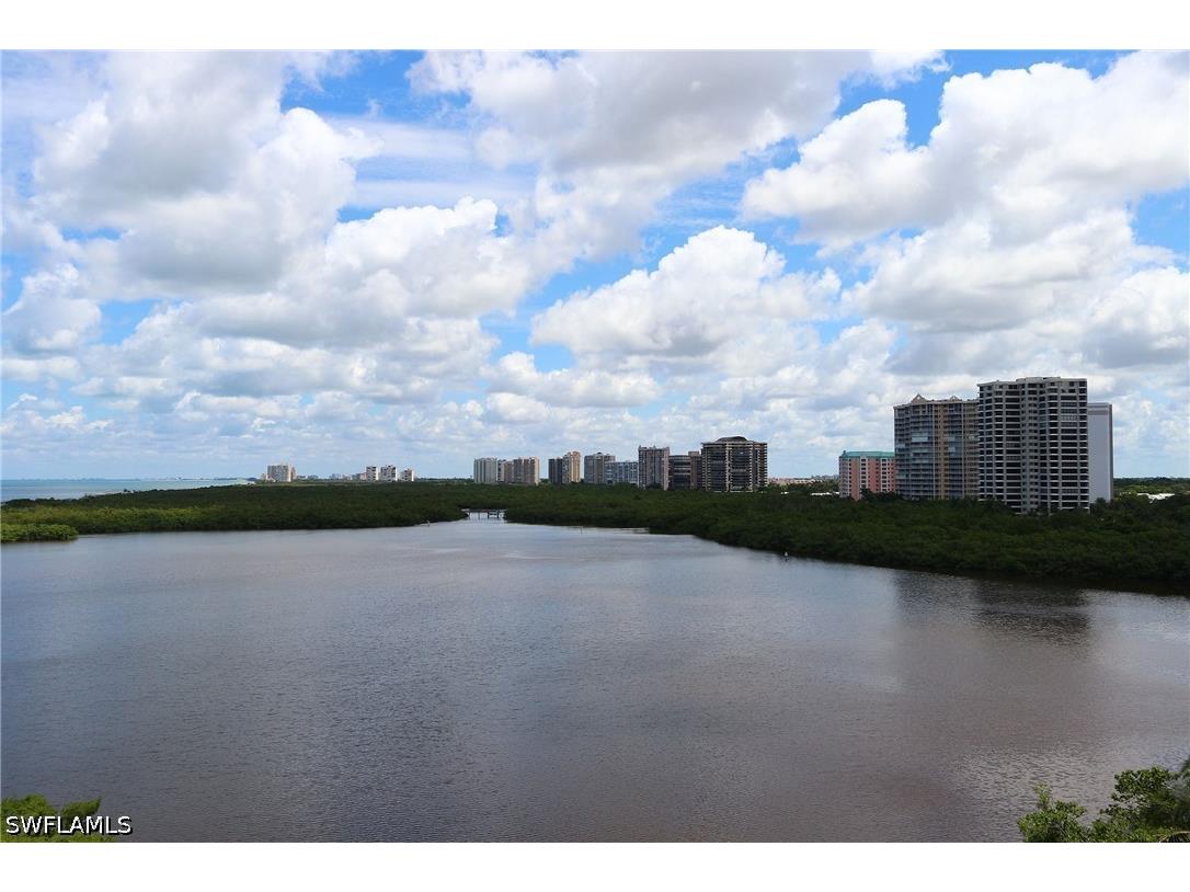 60 Seagate Drive #805 Naples FL 34103 226014356 image3