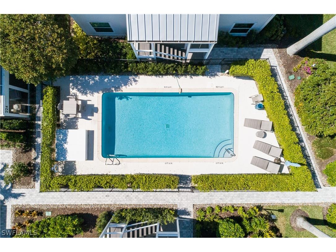600 3rd Street S #2 Naples FL 34102 226009247 image17