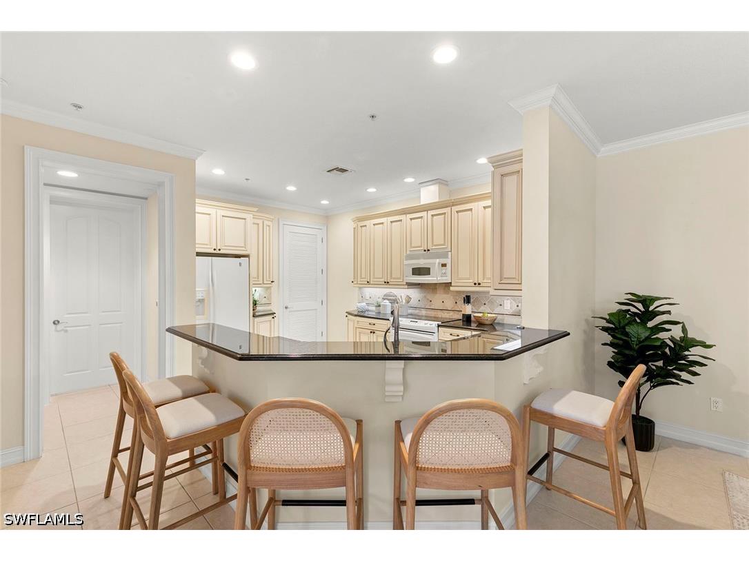600 5th Avenue S #A-211 Naples FL 34102 226021880 image10