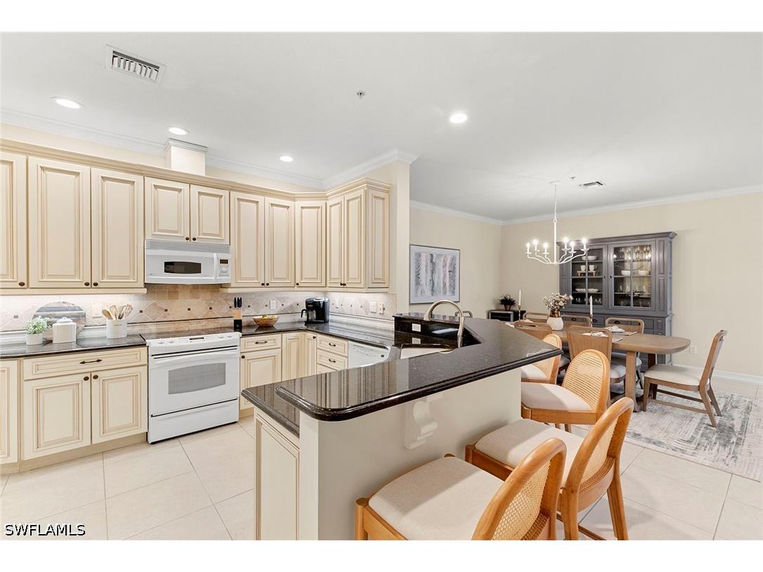 600 5th Avenue S #A-211 Naples FL 34102 226021880 image11