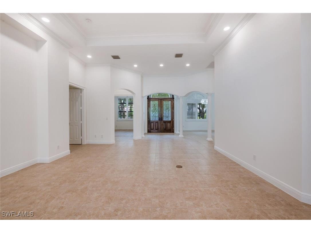 600 6th Avenue N Naples FL 34102 225073152 image10