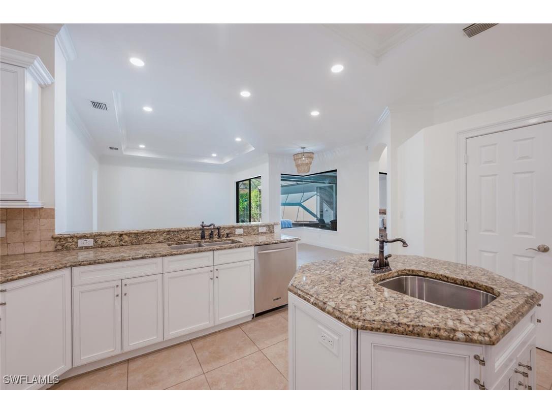 600 6th Avenue N Naples FL 34102 225073152 image17