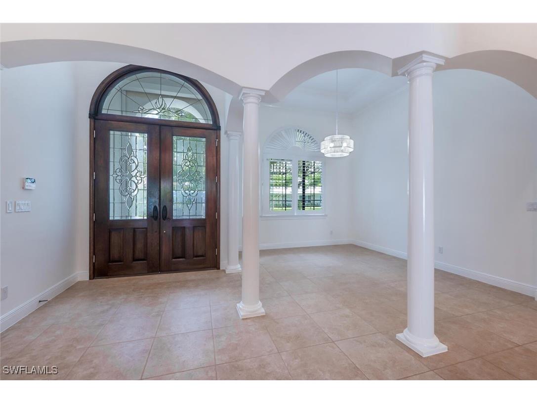 600 6th Avenue N Naples FL 34102 225073152 image6