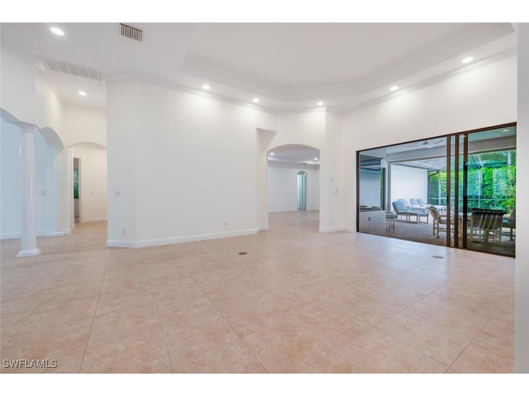 600 6th Avenue N Naples FL 34102 225073152 image8